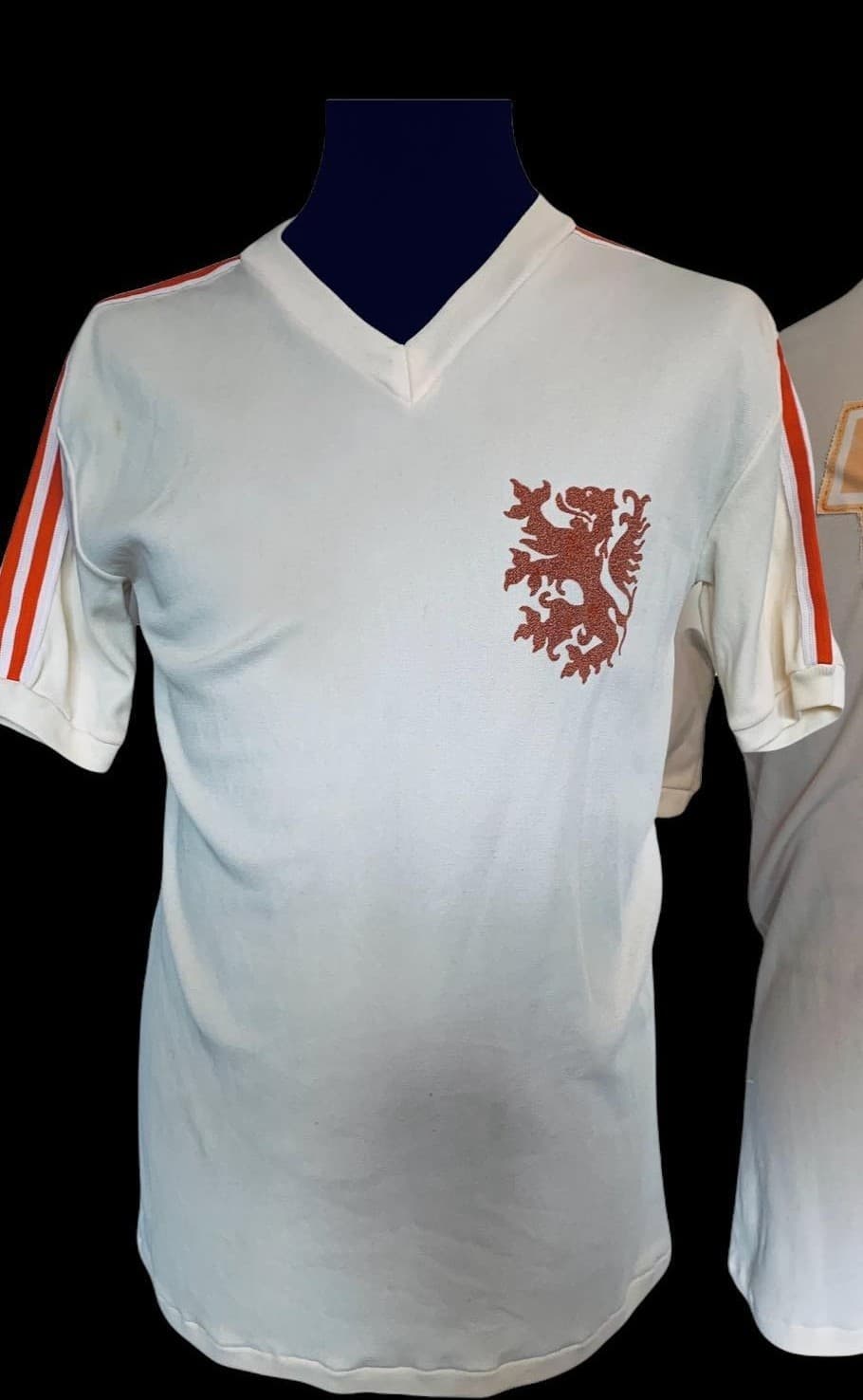 Netherlands 1974 away kit