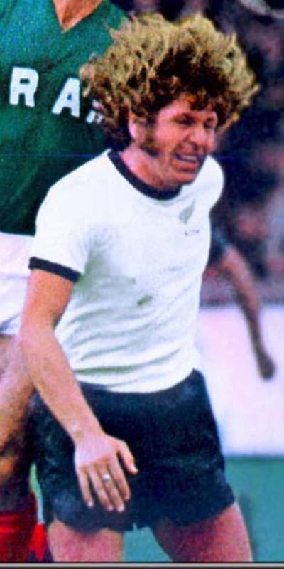 New Zealand 1973 home kit