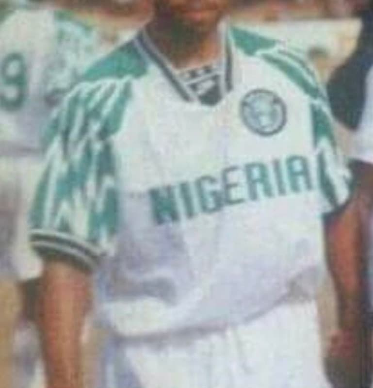 Nigeria 1994-95 away kit