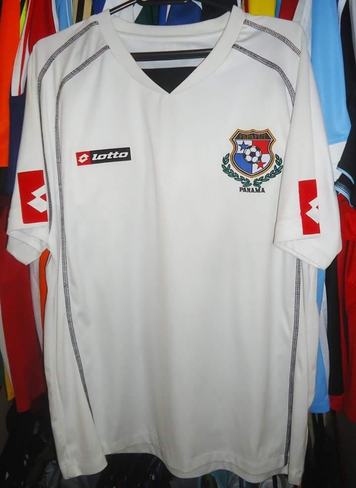 Panama 2008 away kit