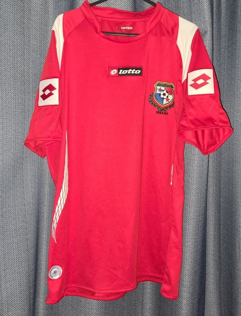 Panama 2011 home kit