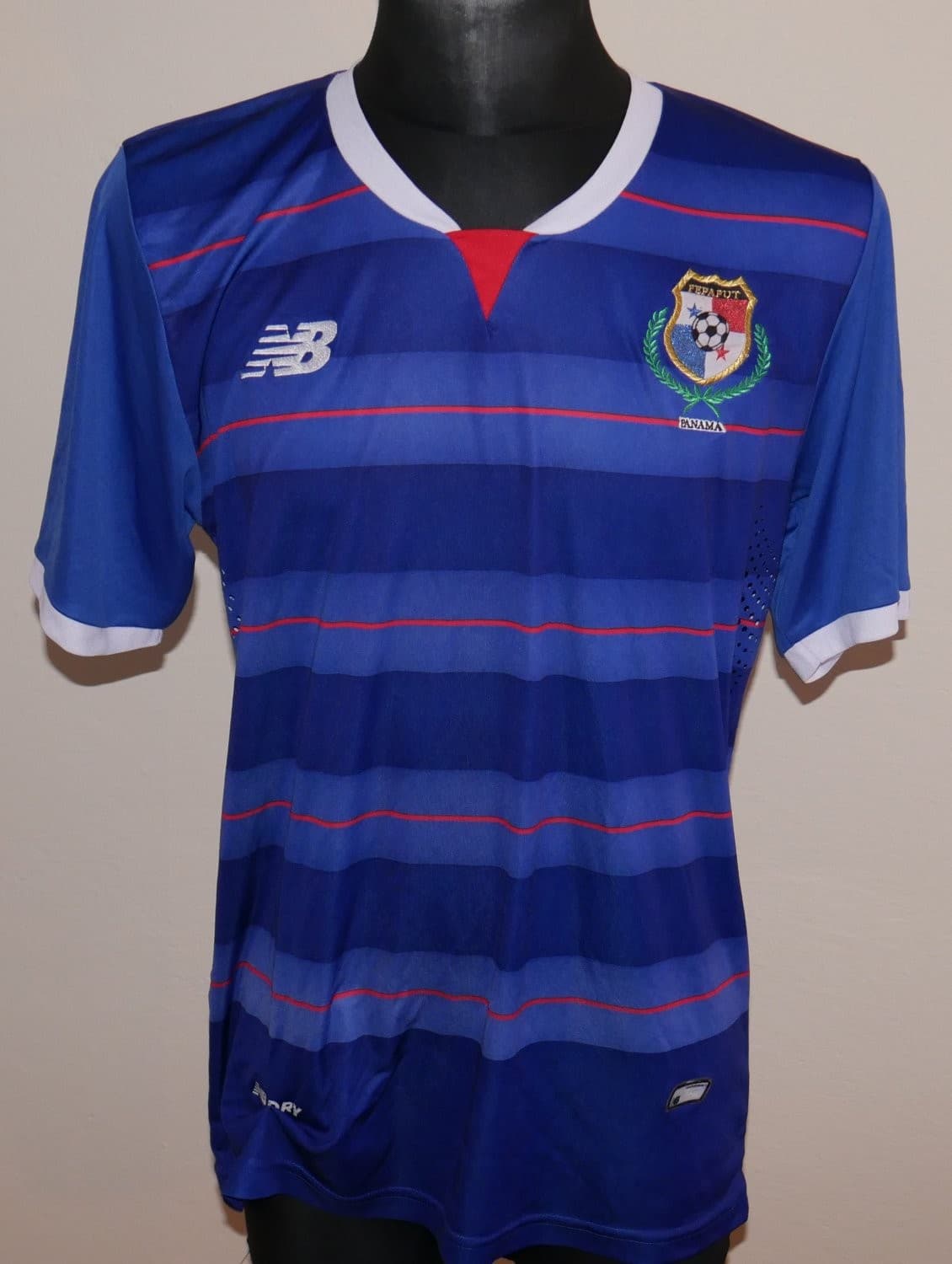 Panama 2015 third kit