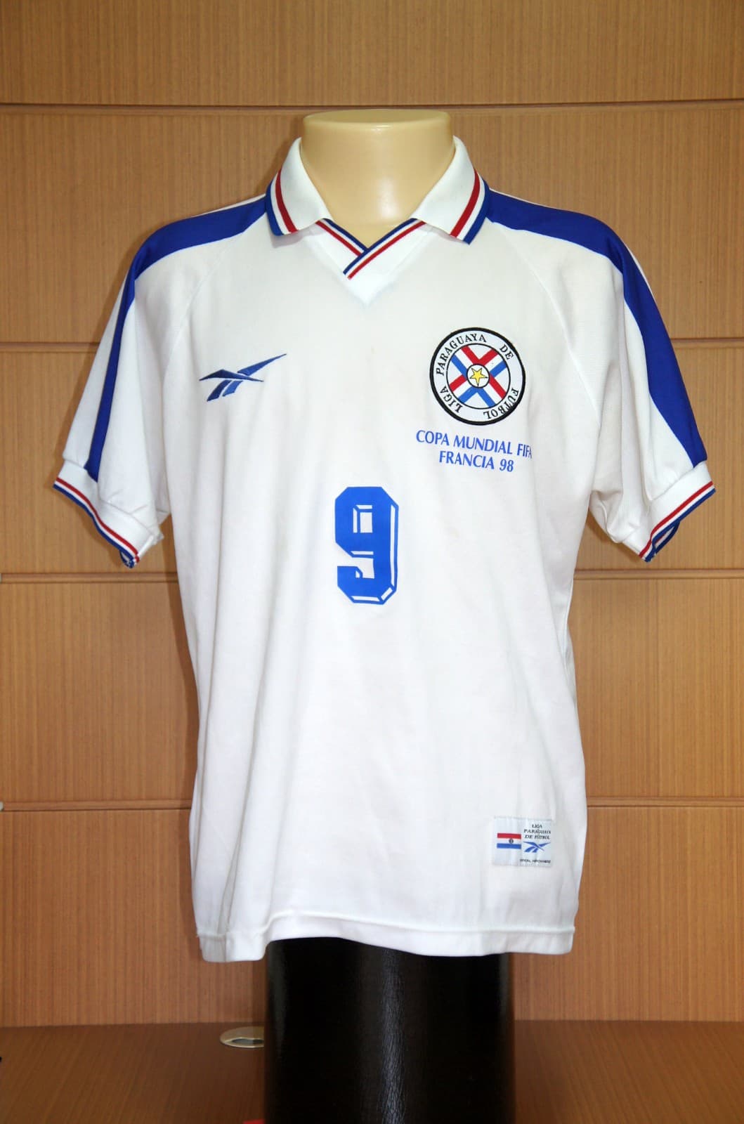 Paraguay 1998 away kit