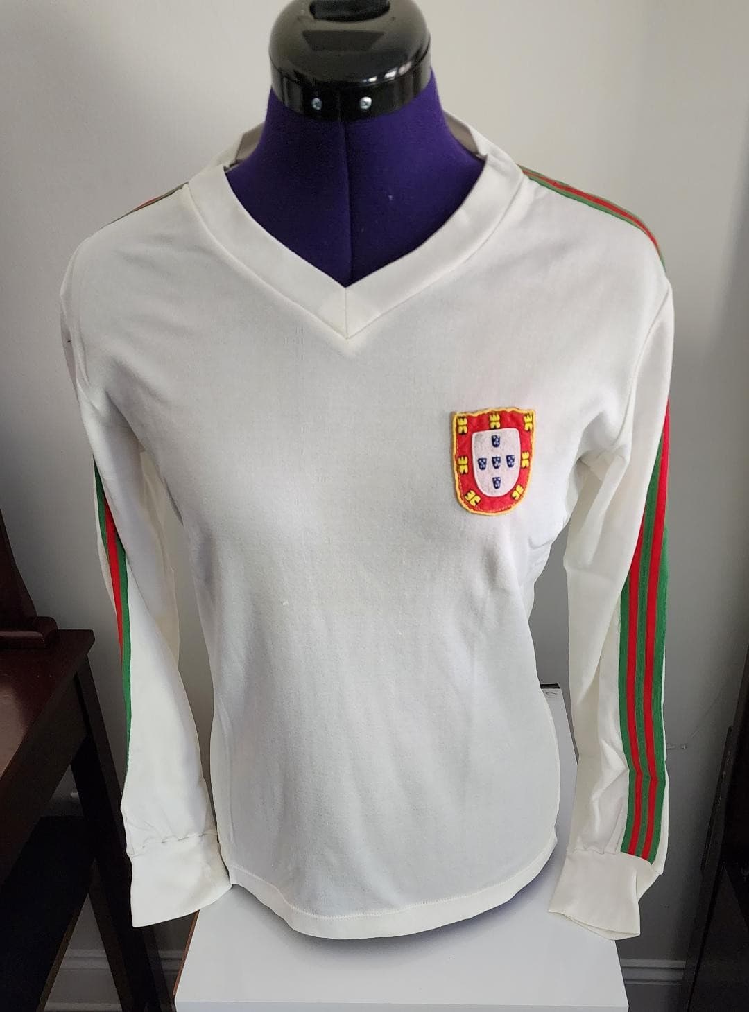 Portugal 1978 away kit