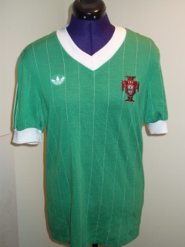 Portugal 1982 third kit
