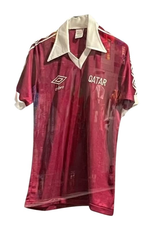 Qatar 1980 away kit