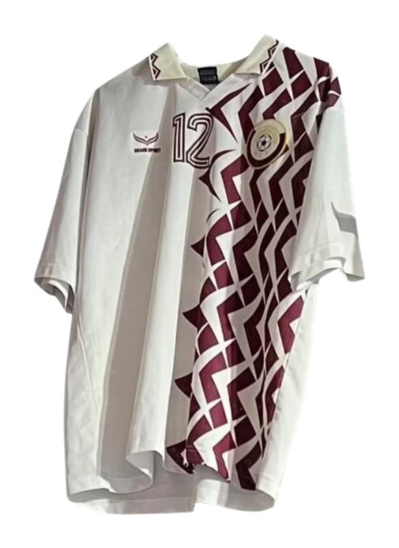 Qatar 2000 away kit