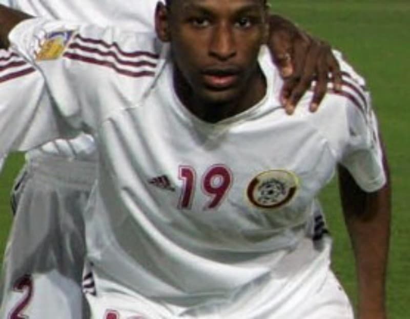 Qatar 2004 away kit