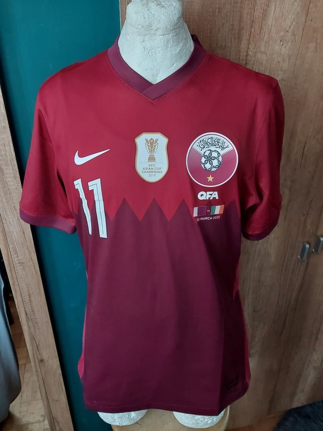 Qatar 2021 home kit