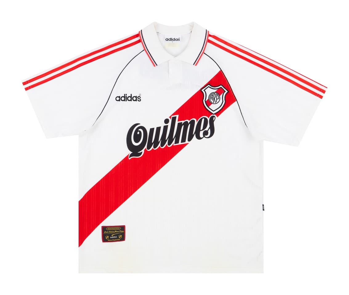River Plate 1995-1996 home kit