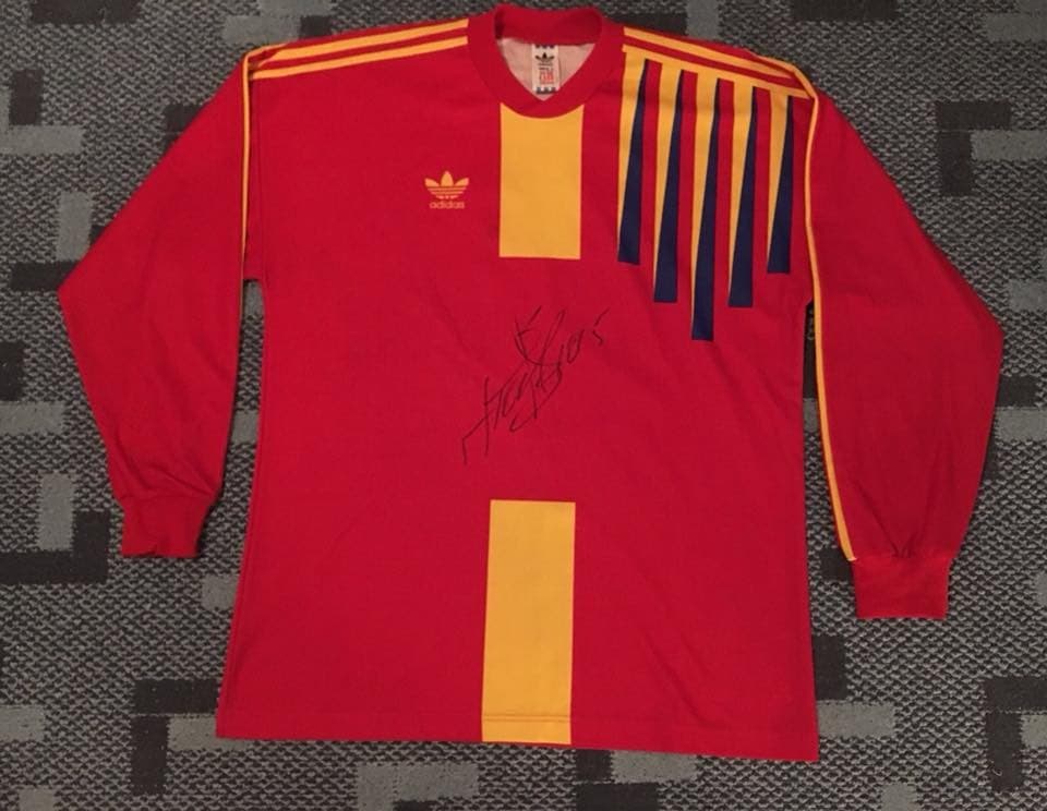 Romania 1991 away kit