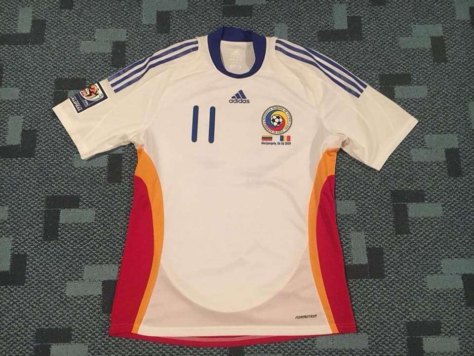 Romania 2008 away kit