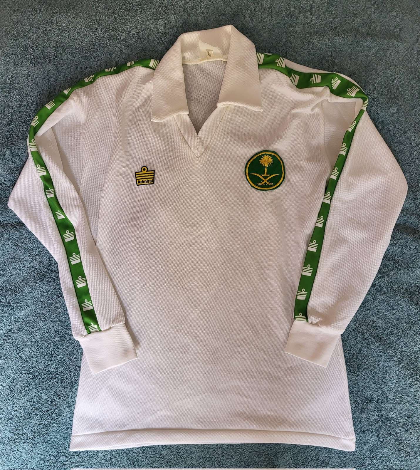 Saudi Arabia 1977-78 home kit