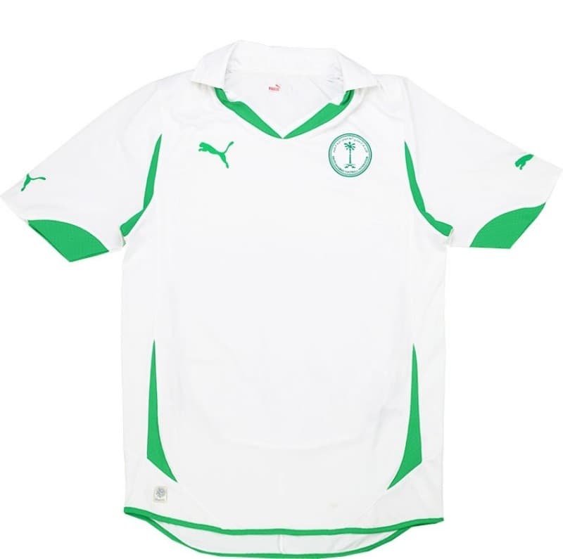 Saudi Arabia 2010 home kit