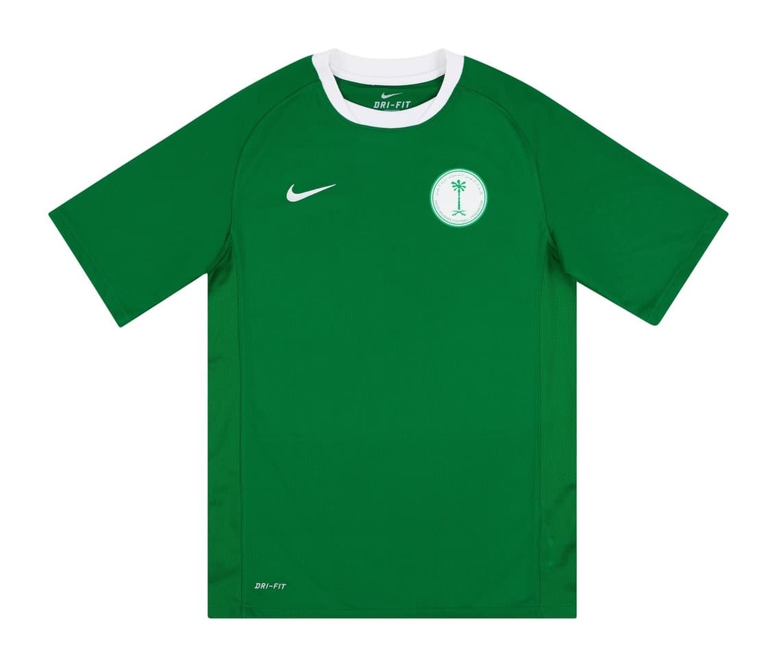 Saudi Arabia 2011 away kit