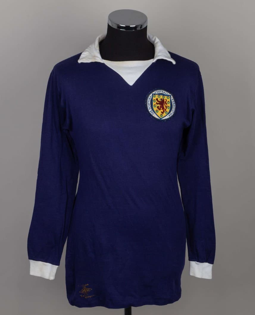 Scotland 1974 home kit