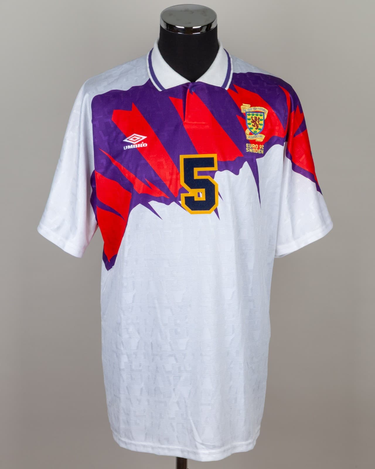 Scotland 1992 away kit