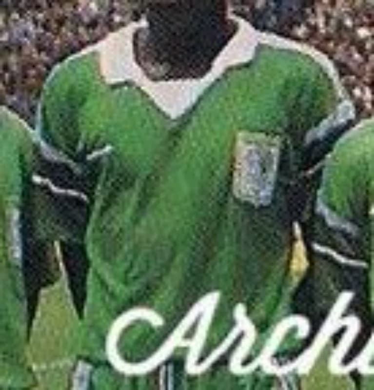 Senegal 1988 away kit