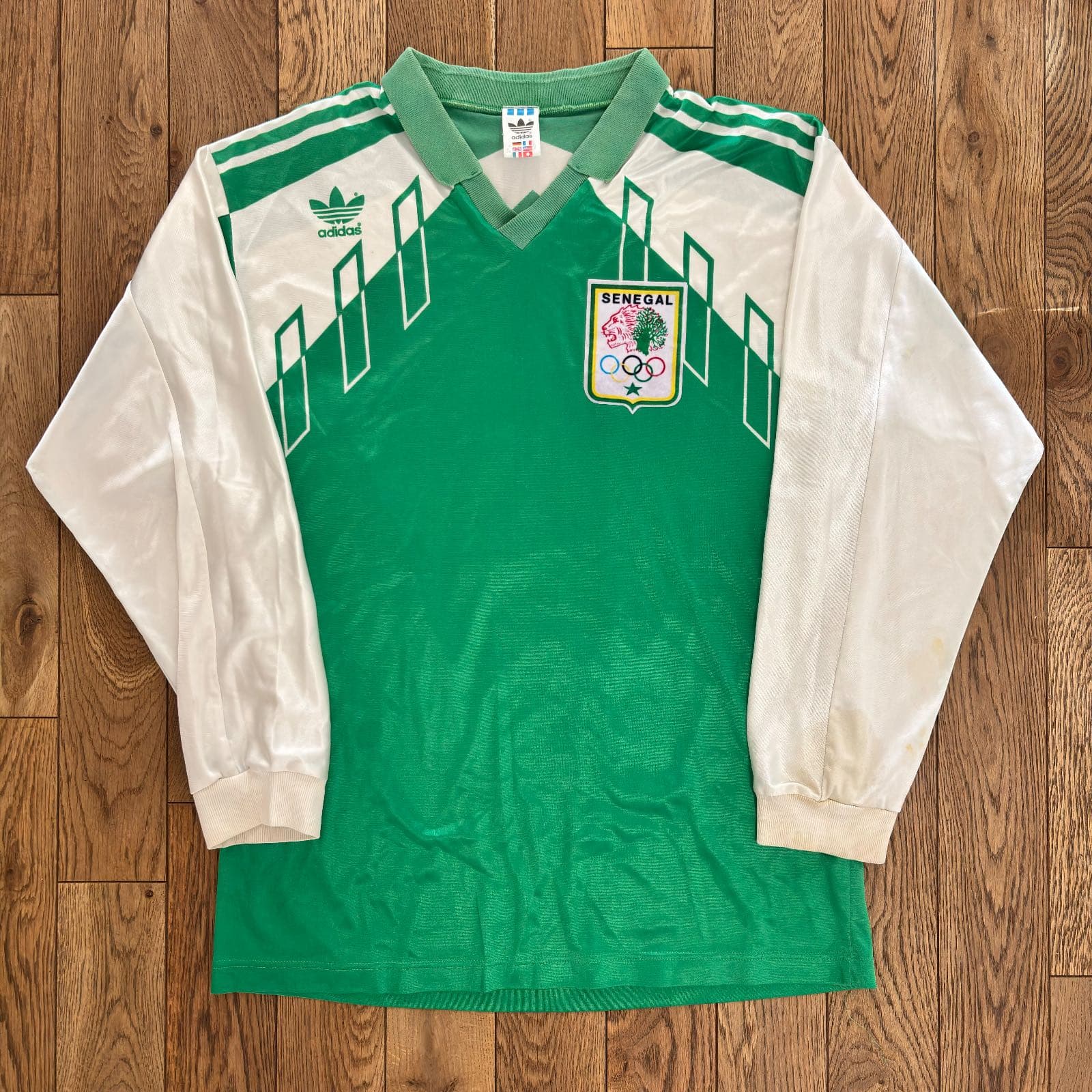 Senegal 1990 away kit