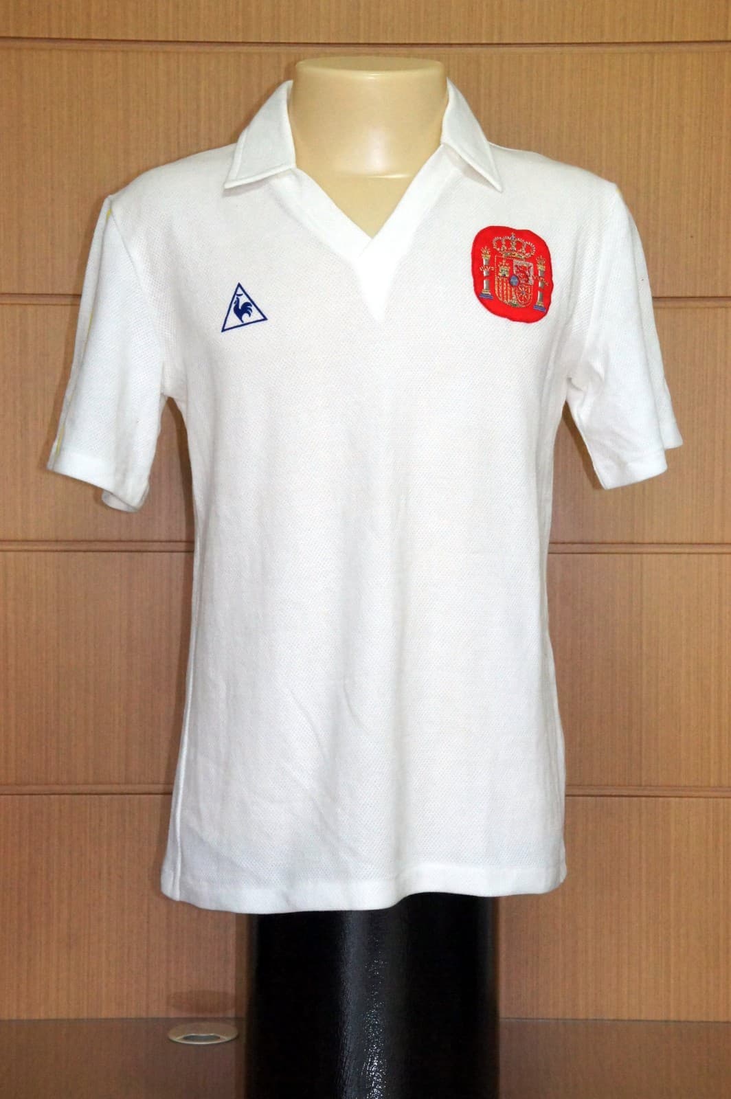 Spain 1986 away kit