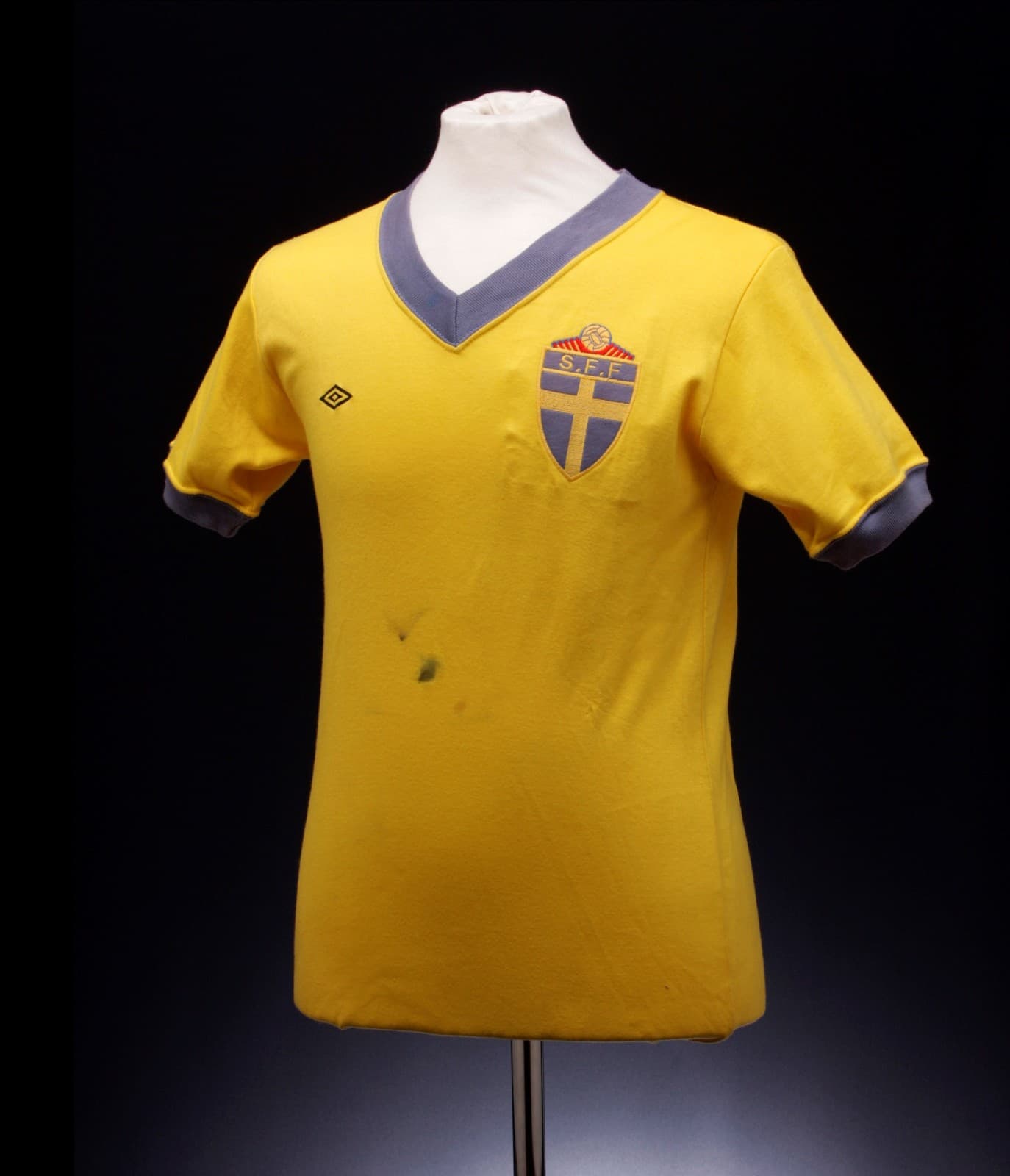Sweden 1970 home kit