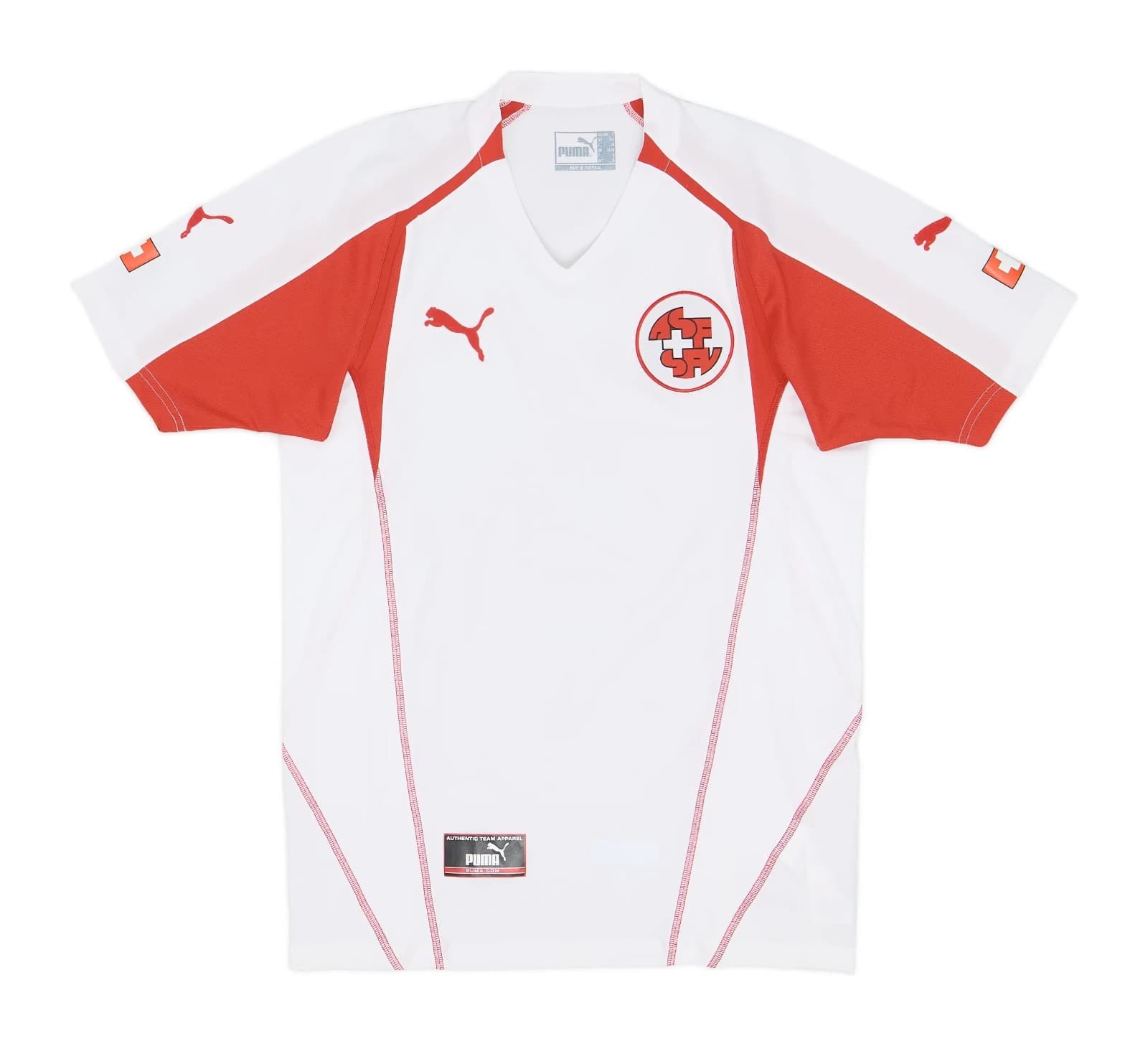 Switzerland 2004 away kit