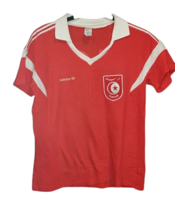 Tunisia 1985 away kit