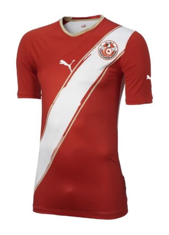 Tunisia 2010 away kit