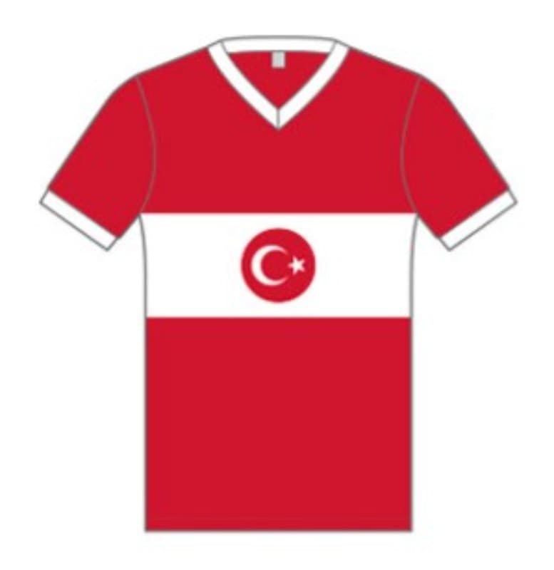 Turkey 1975 away kit