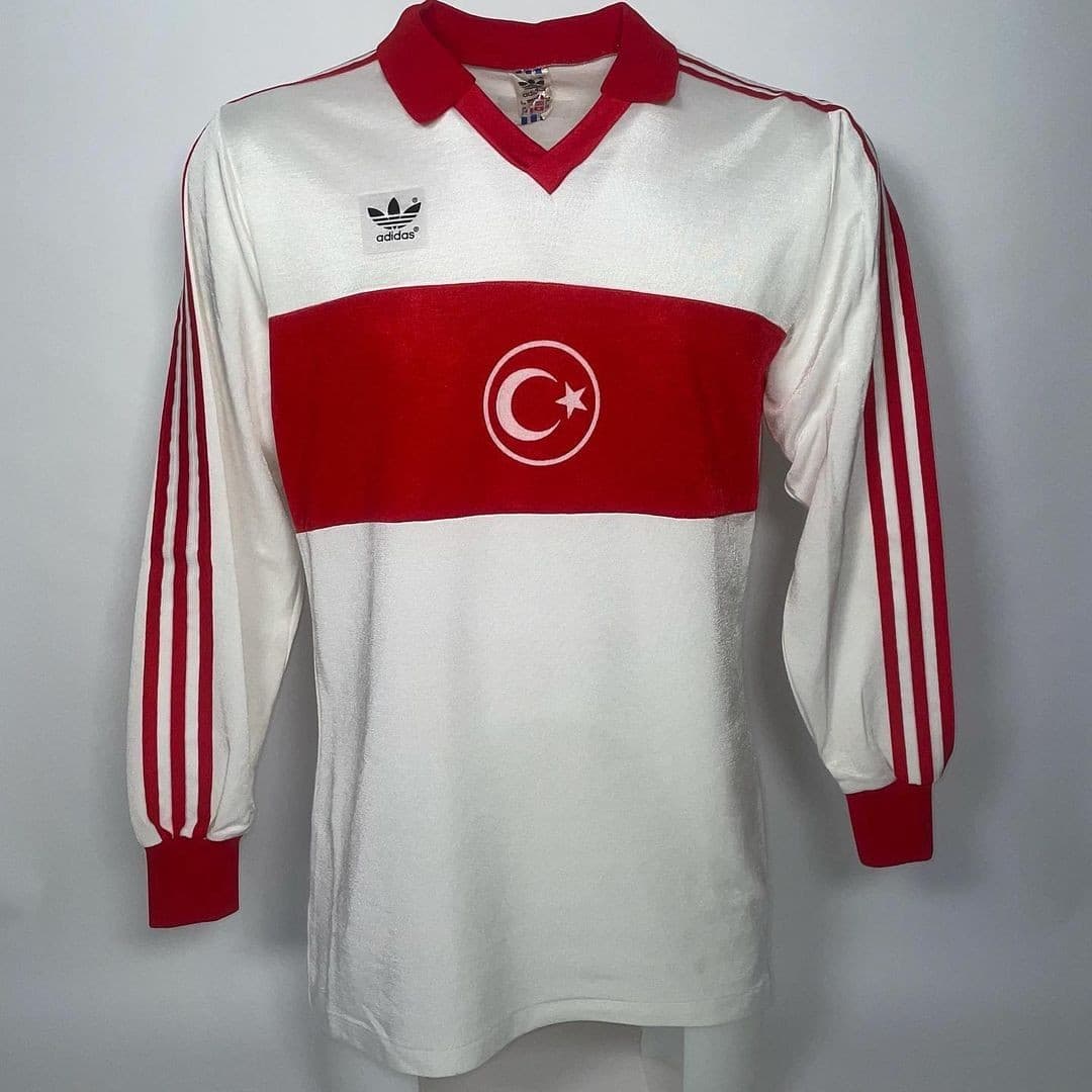 Turkey 1983 home kit