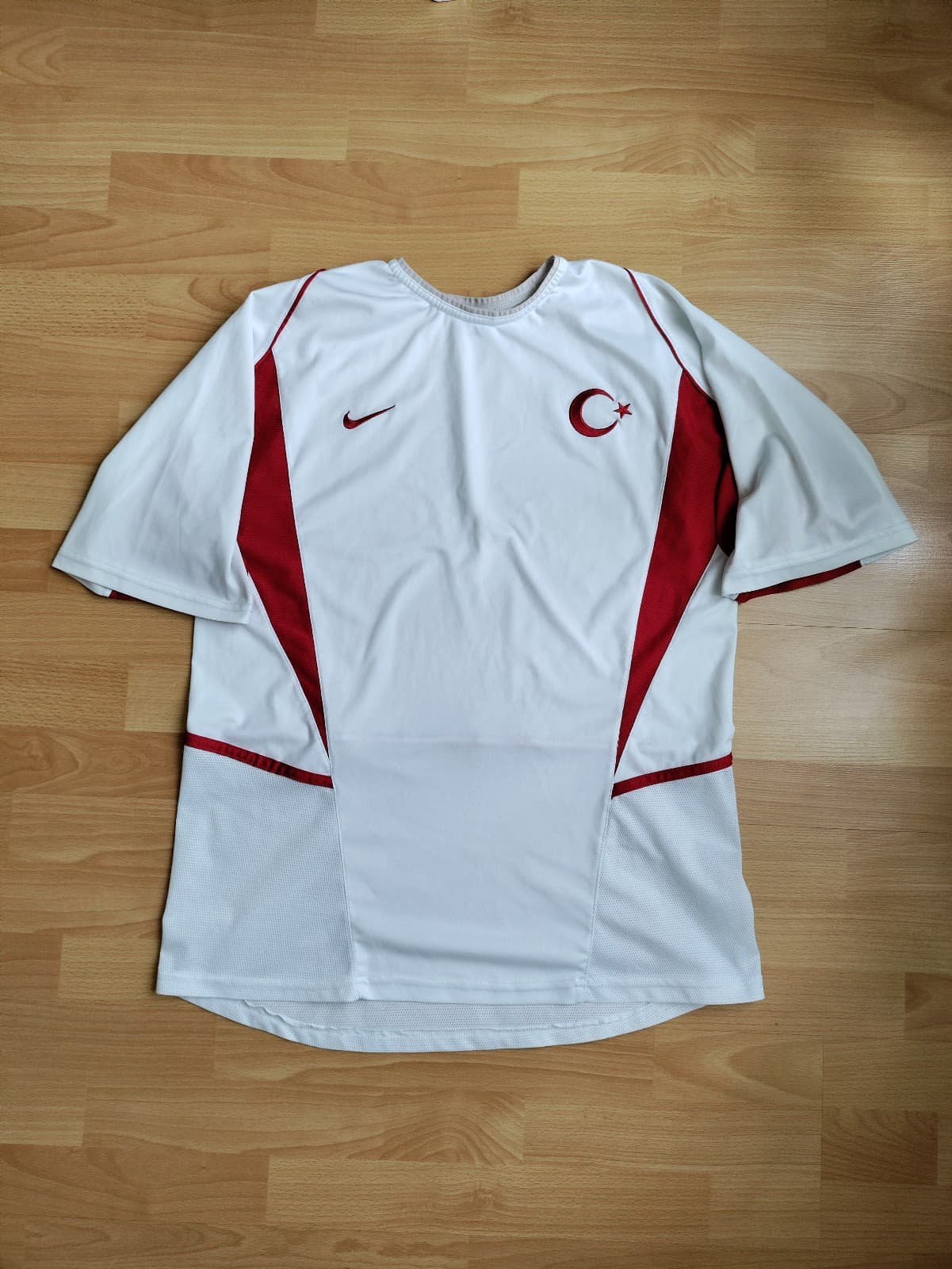 Turkey 2003 away kit
