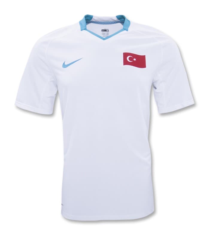 Turkey 2008 away kit