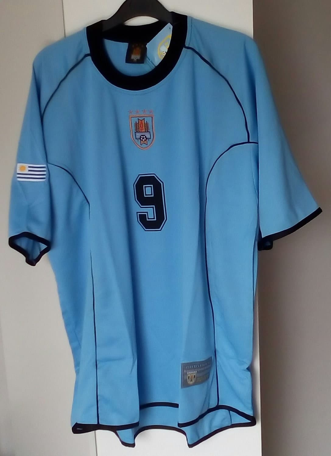 Uruguay 2001 home kit