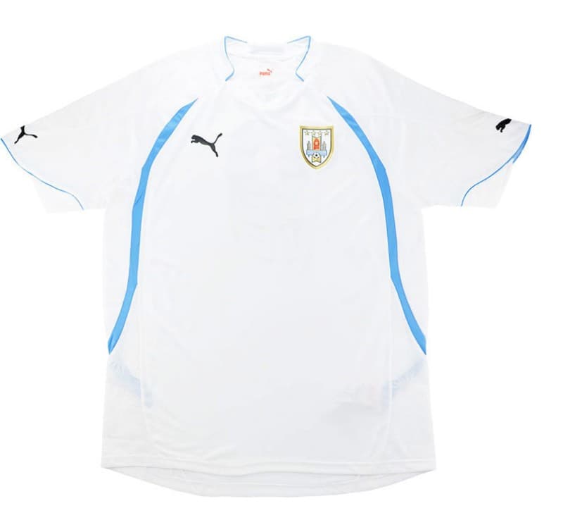 Uruguay 2010 away kit