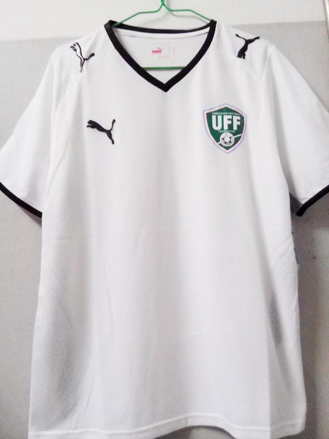 Uzbekistan 2008 home kit