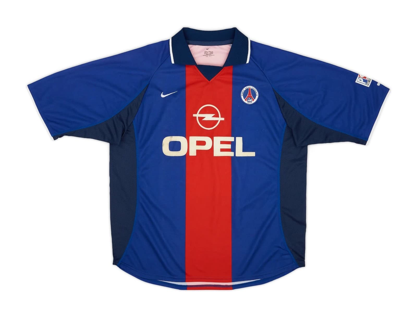 Paris Saint-Germain 2000-2001 home kit — front