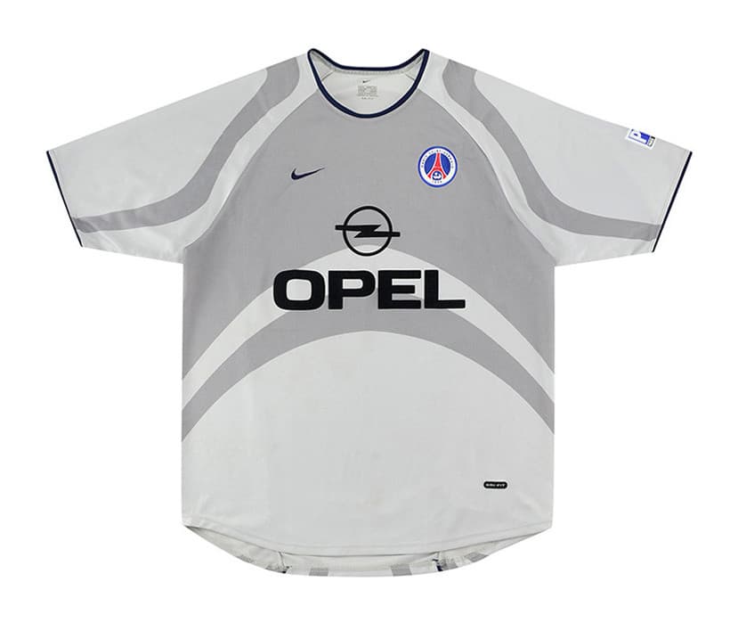 Paris Saint-Germain 2001-2002 away kit — front